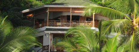 Roseharrycove,Seychelles. Fully equipped beachside accomodation